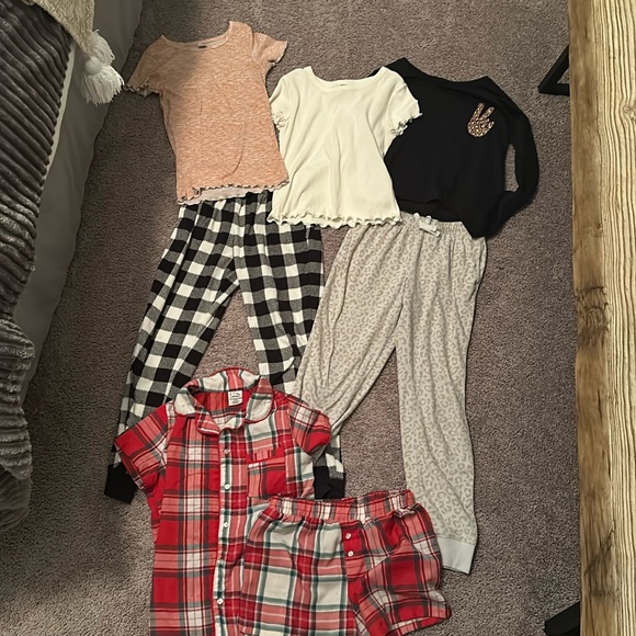 Old Navy Other - GIRL’S SIZE 10/12 PAJAMA LOT